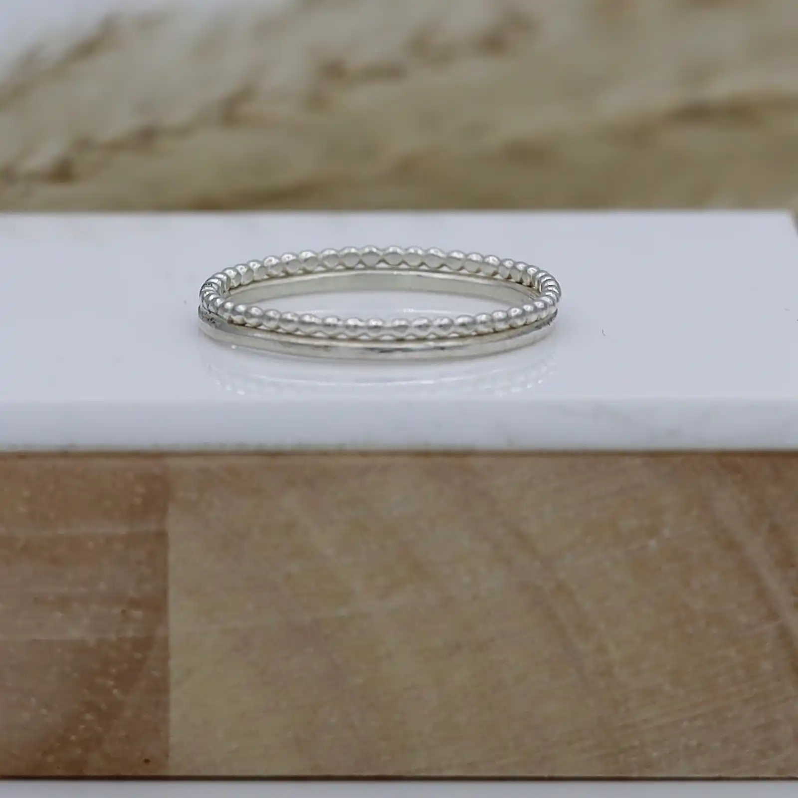 Thumbnail: Ring - Mini dots
